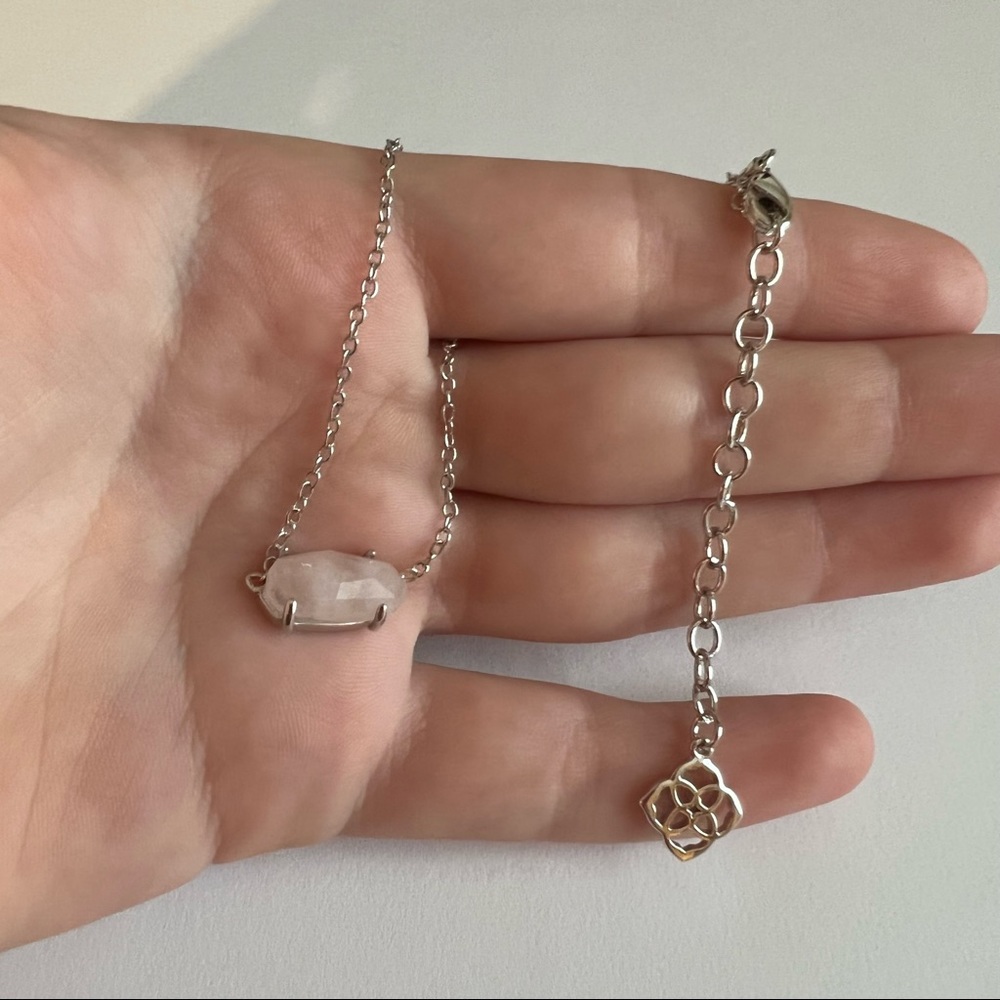 Kendra scott necklace